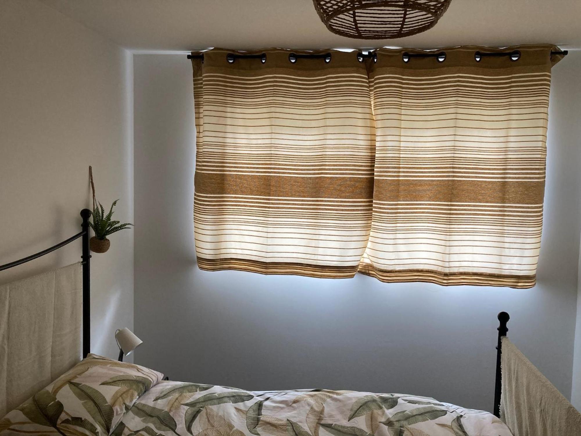 Сasa de vacaciones , 3 Bed 6 Guests Free Parking Near M25 Jct9, World Of Adv Resort, Kingston, Epsom, Great For Families & Groups